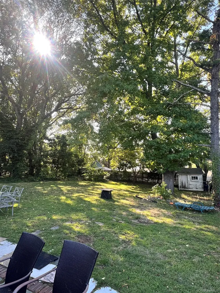 122 Rockaway Parkway Valley Stream NY 11580