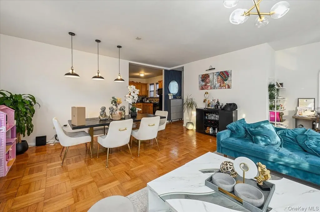 1065 Stell Place Bronx NY 10469