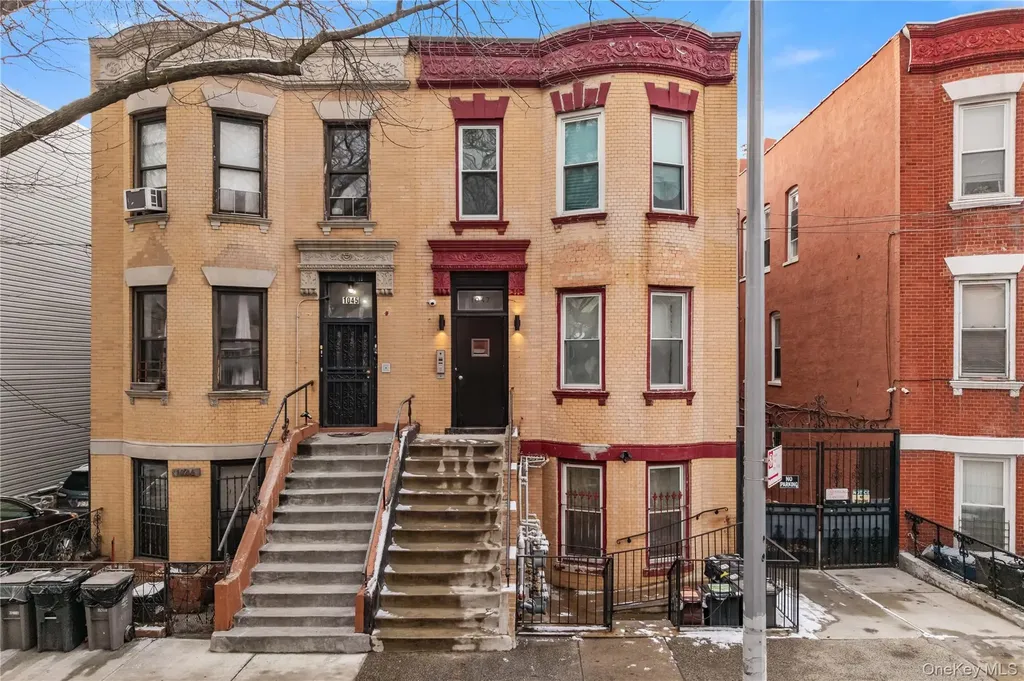 1047 Morris Avenue Bronx NY 10456