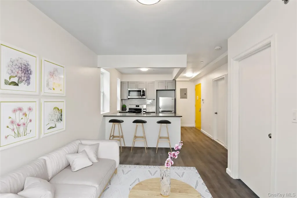 1047 Morris Avenue Bronx NY 10456