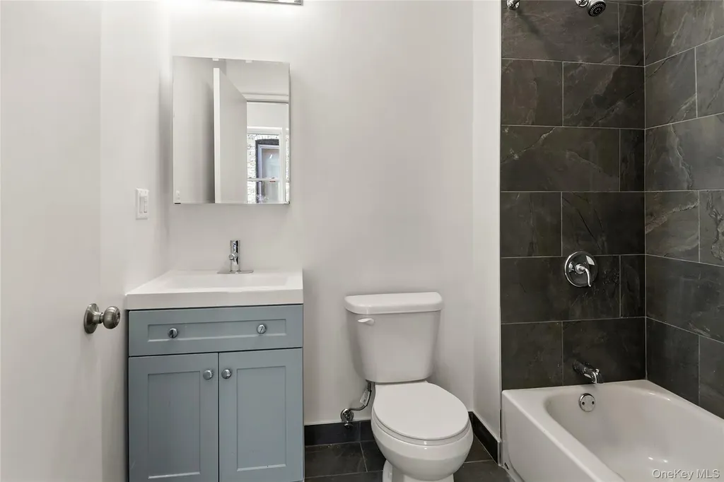 1047 Morris Avenue Bronx NY 10456