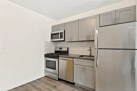 1047 Morris Avenue Bronx NY 10456