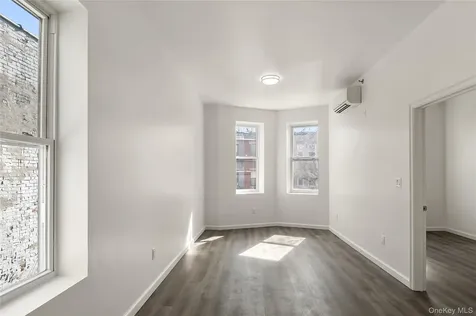 1047 Morris Avenue Bronx NY 10456