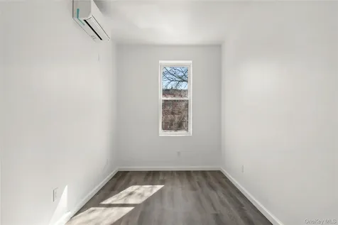 1047 Morris Avenue Bronx NY 10456