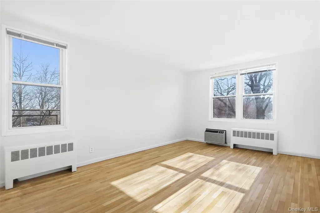 953 W Boston Post Road Mamaroneck NY 10543