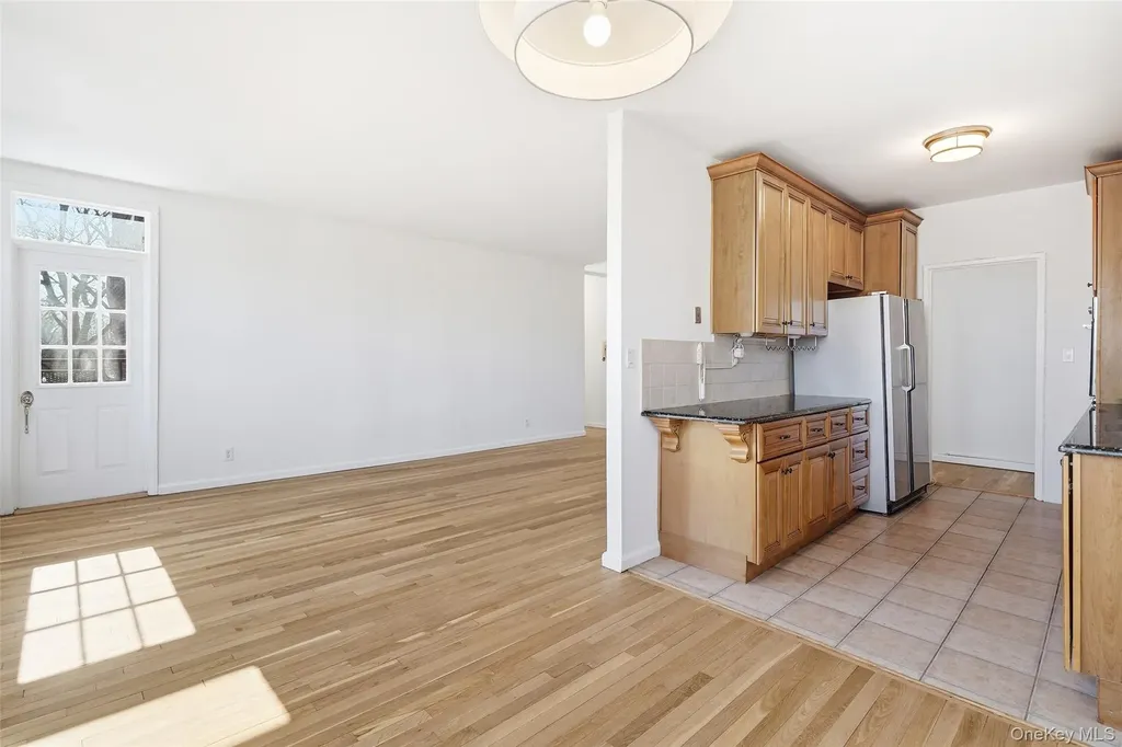 953 W Boston Post Road Mamaroneck NY 10543