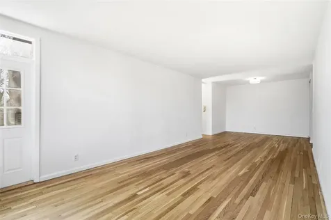 953 W Boston Post Road Mamaroneck NY 10543