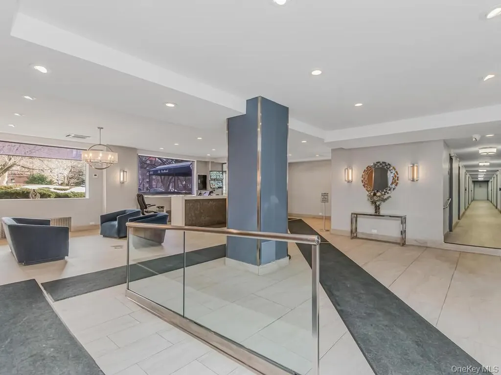 3935 Blackstone Avenue Bronx NY 10471