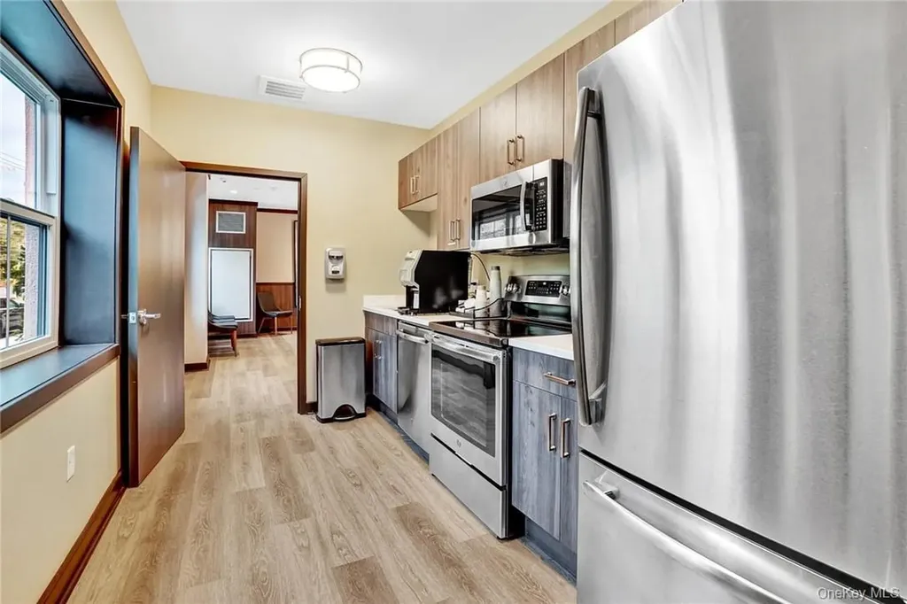 92 Blauvelt Way - The Sheldon Suffern NY 10901