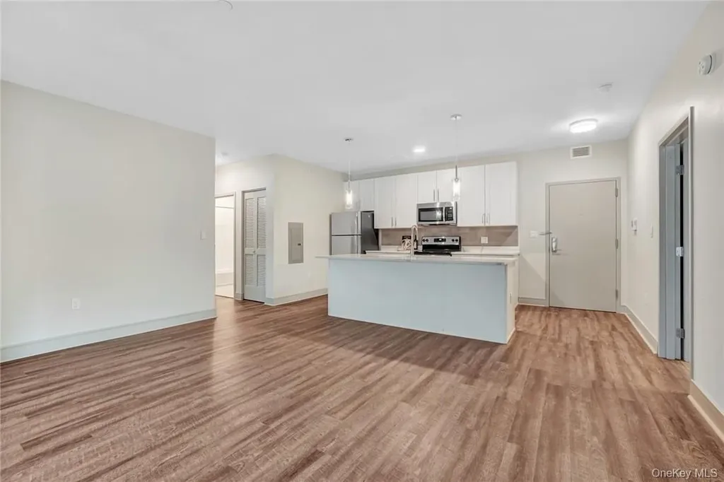 92 Blauvelt Way - The Sheldon Suffern NY 10901