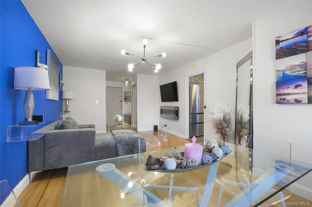 98 Dehaven Drive Yonkers NY 10703