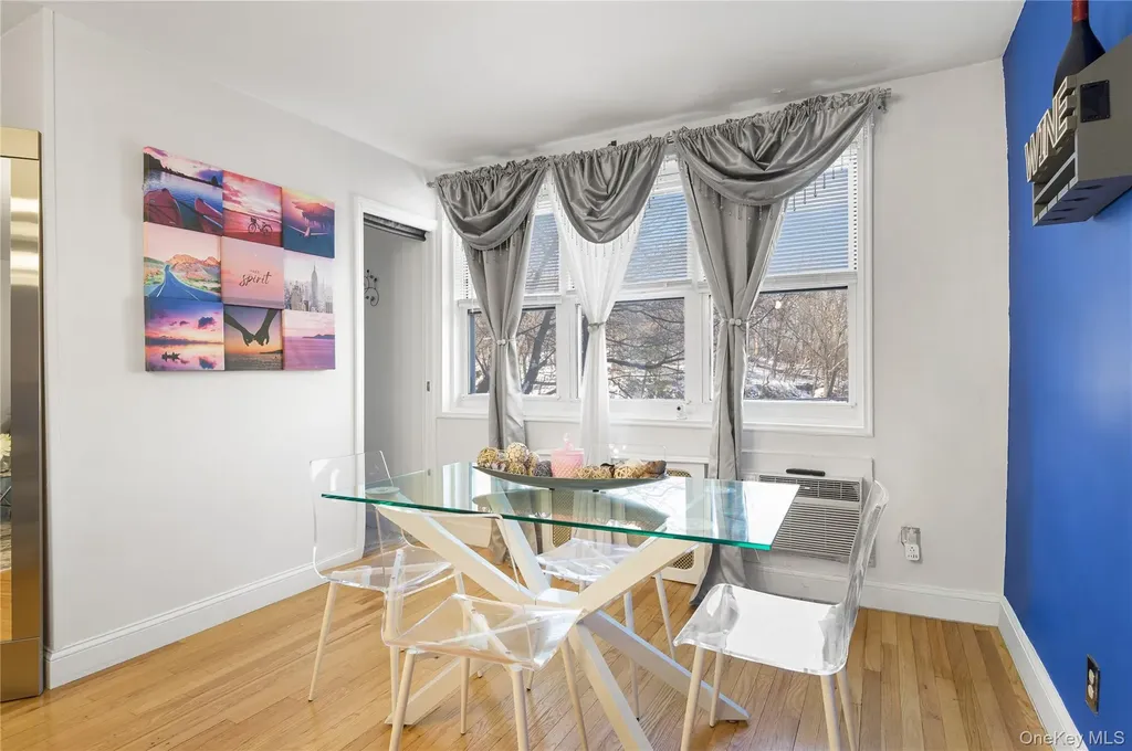 98 Dehaven Drive Yonkers NY 10703
