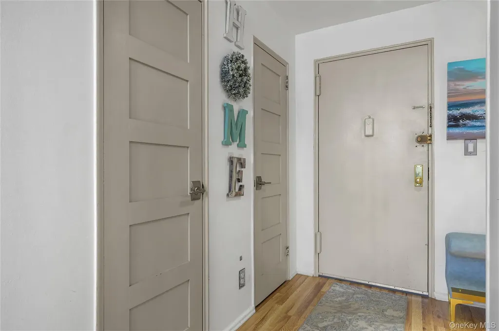 98 Dehaven Drive Yonkers NY 10703