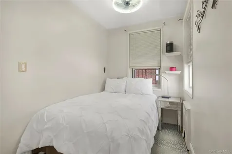 98 Dehaven Drive Yonkers NY 10703