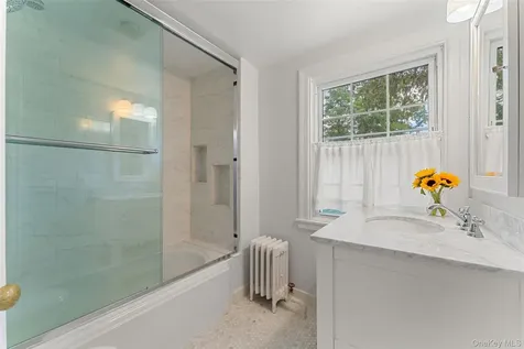 41 Garden Avenue Bronxville NY 10708