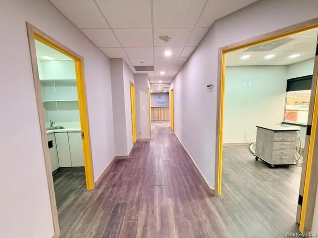 3 School Street Glen Cove NY 11542