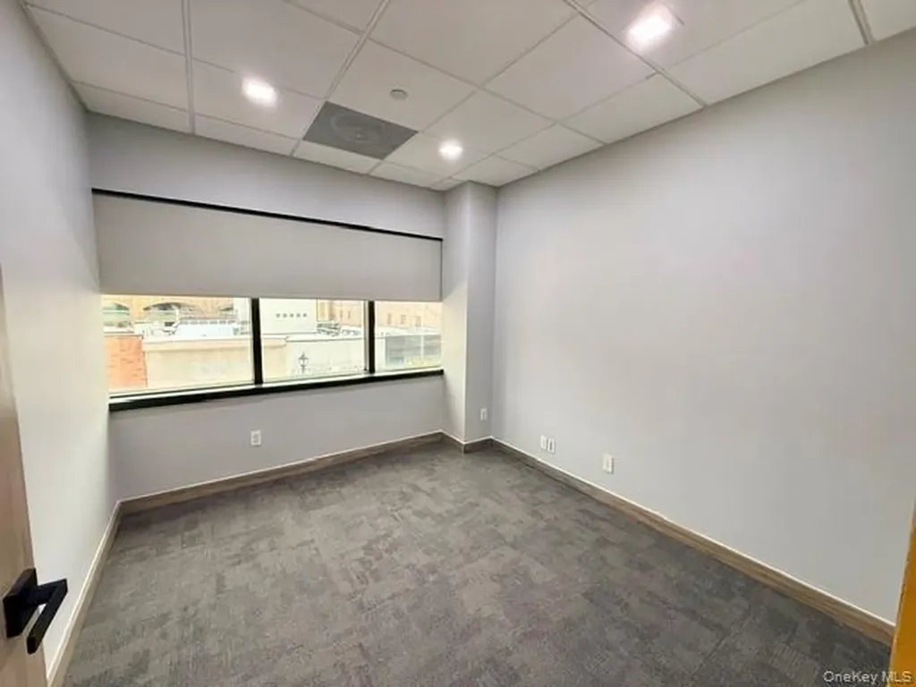 3 School Street Glen Cove NY 11542
