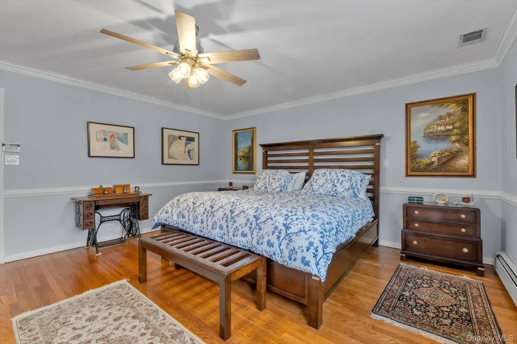100 Baker Court Island Park NY 11558