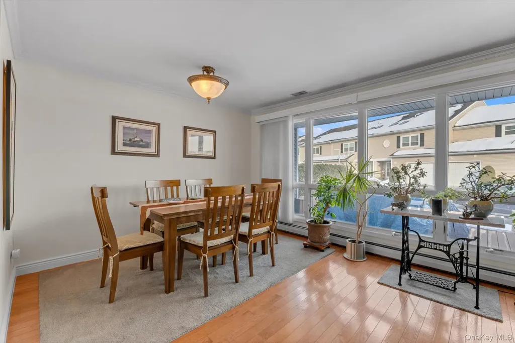 100 Baker Court Island Park NY 11558