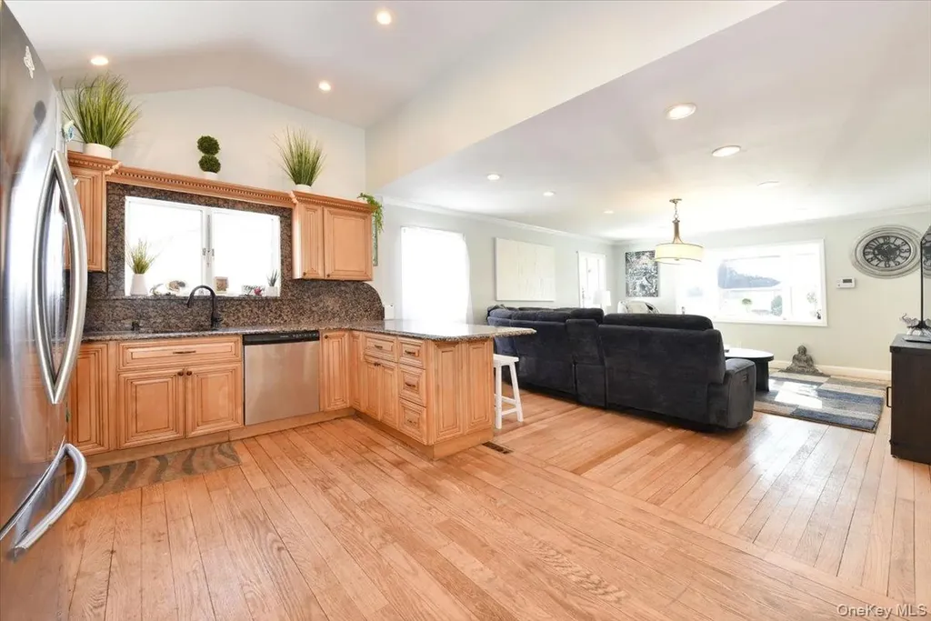 1721 Michael William Road North Merrick NY 11566