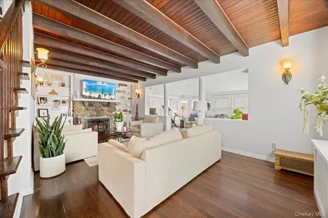 629 Hillside Avenue Mamaroneck NY 10543