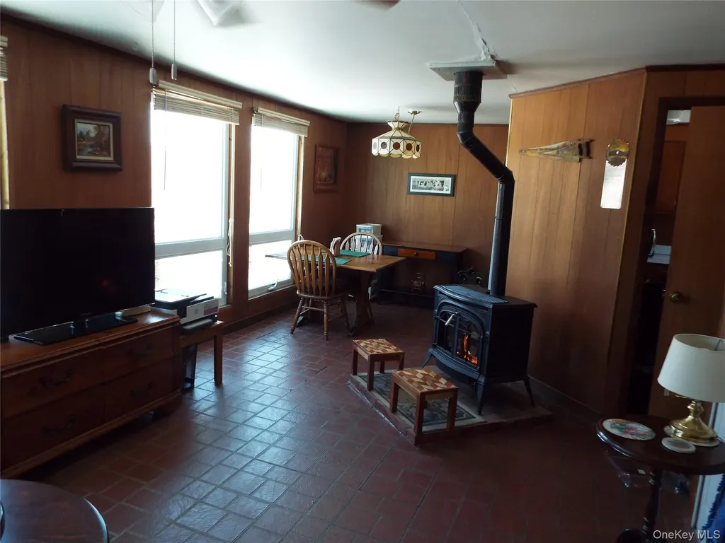 2492 Route 17b Bethel NY 12726
