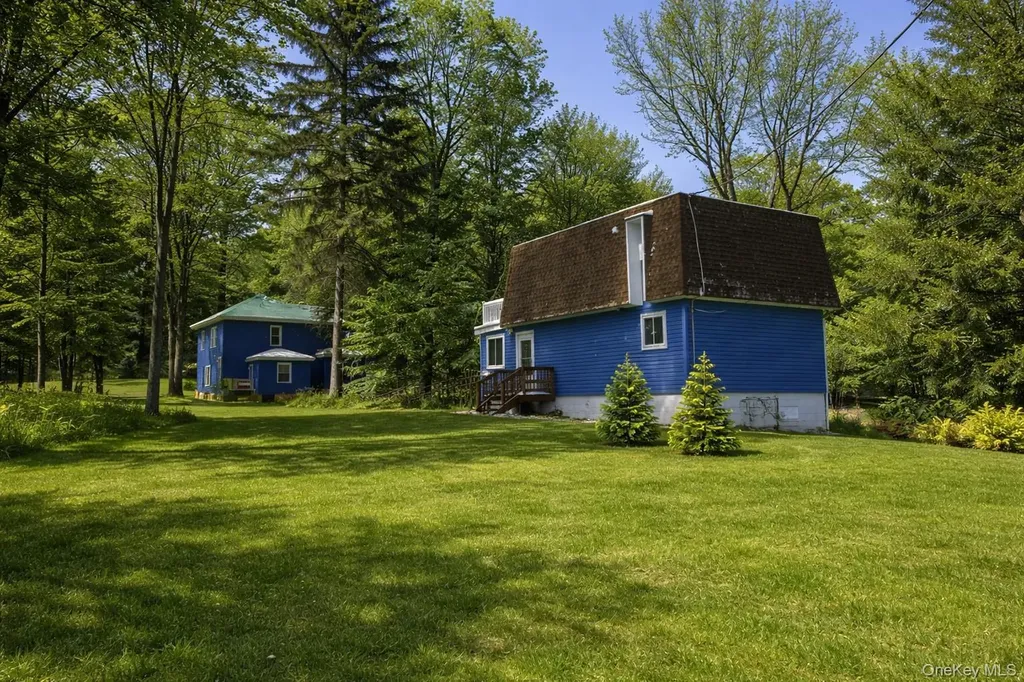 2492 Route 17b Bethel NY 12726