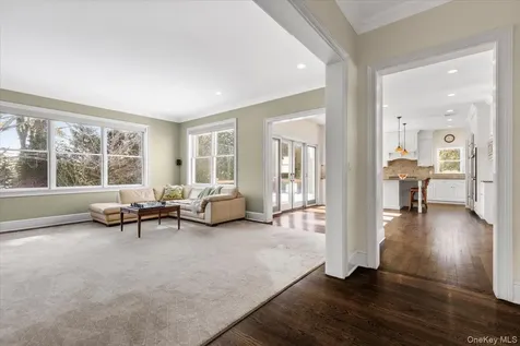 12 Old Lyme Road Scarsdale NY 10583