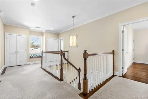 12 Old Lyme Road Scarsdale NY 10583