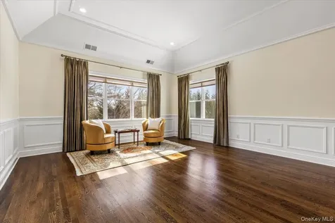 12 Old Lyme Road Scarsdale NY 10583