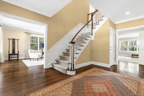12 Old Lyme Road Scarsdale NY 10583