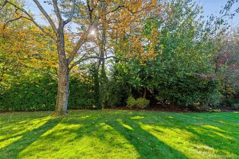 12 Old Lyme Road Scarsdale NY 10583