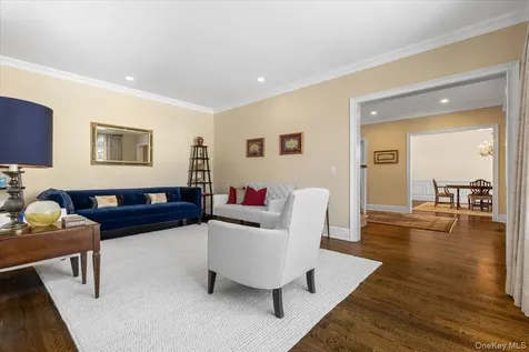 12 Old Lyme Road Scarsdale NY 10583