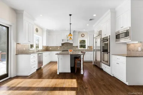 12 Old Lyme Road Scarsdale NY 10583