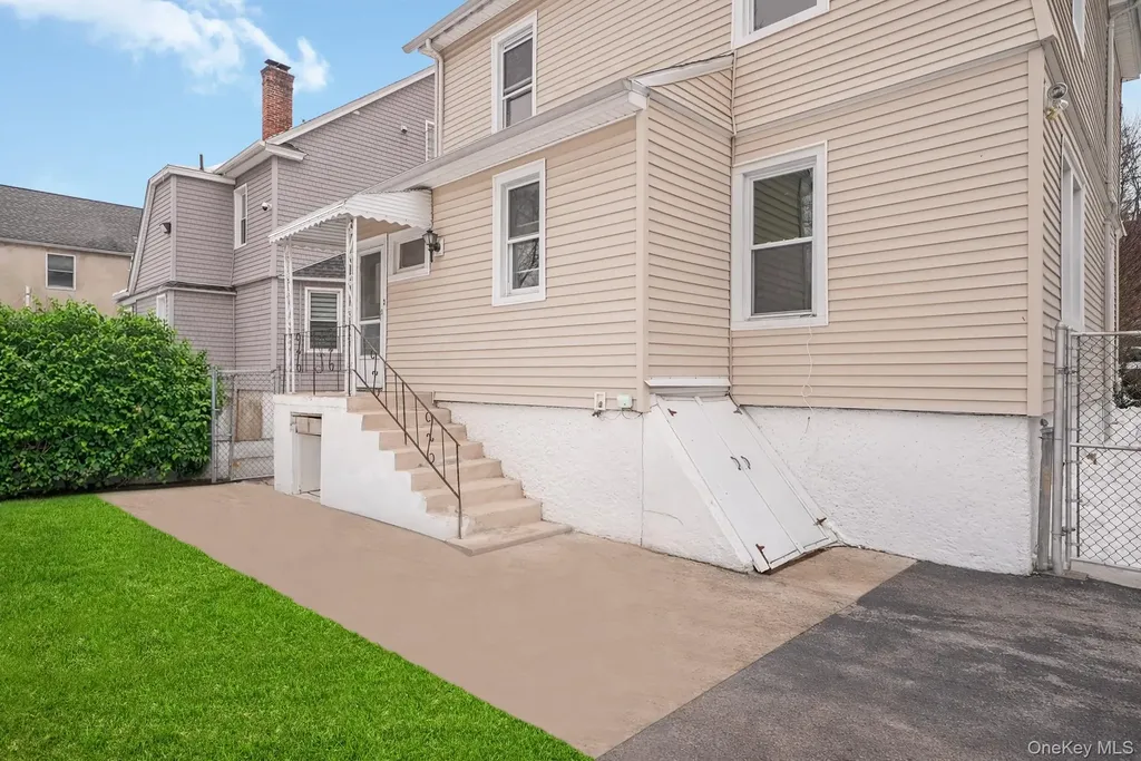 36 Longview Avenue White Plains NY 10605