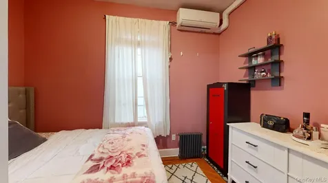 54 Villa Avenue Yonkers NY 10704