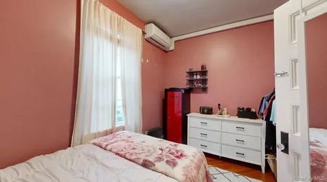 54 Villa Avenue Yonkers NY 10704