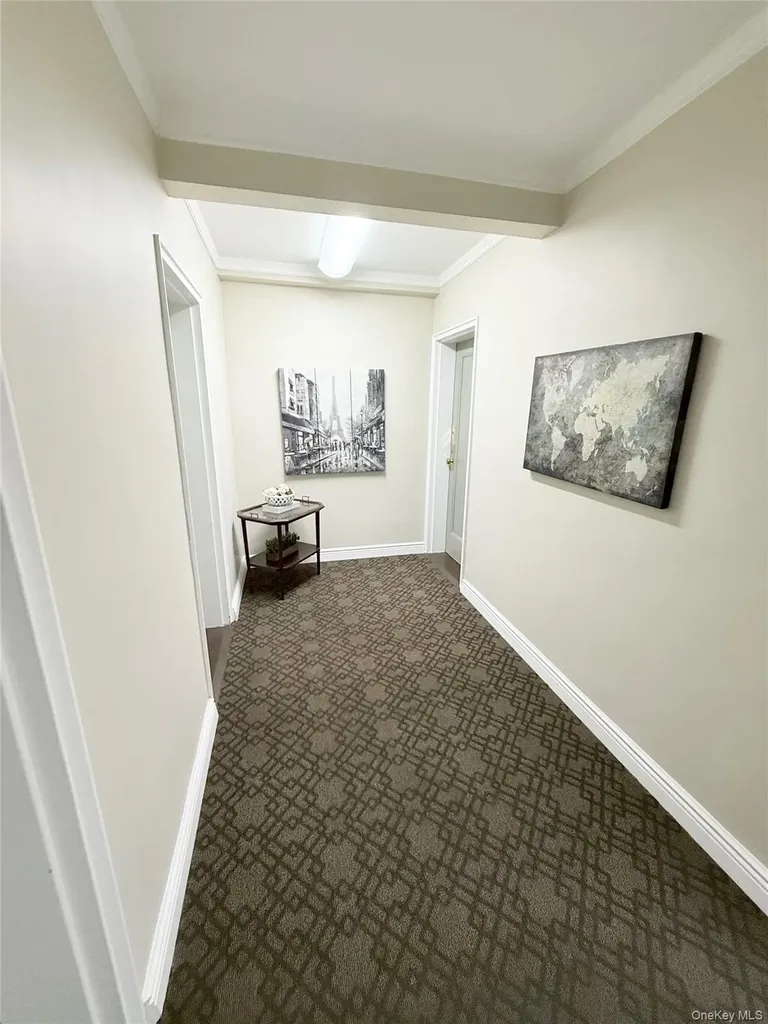 1213 E Broadway Hewlett NY 11557