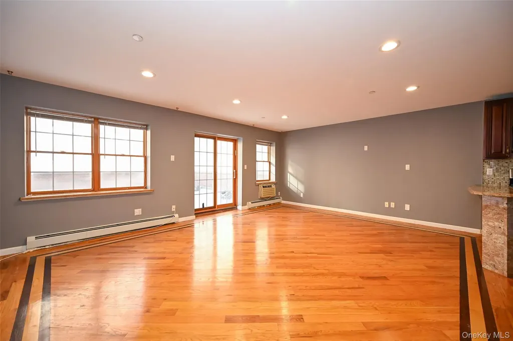 108-27 63rd Avenue Forest Hills NY 11375