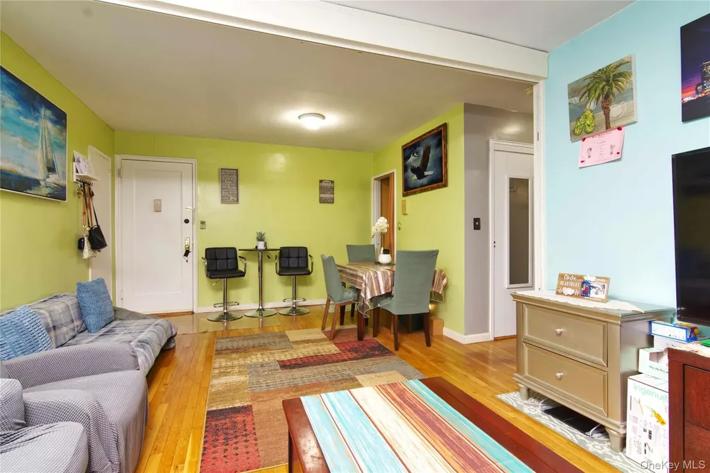 78 Gibson Boulevard Valley Stream NY 11581