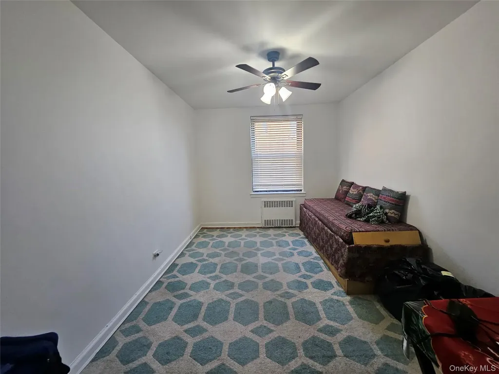 113-15 34 Corona NY 11368