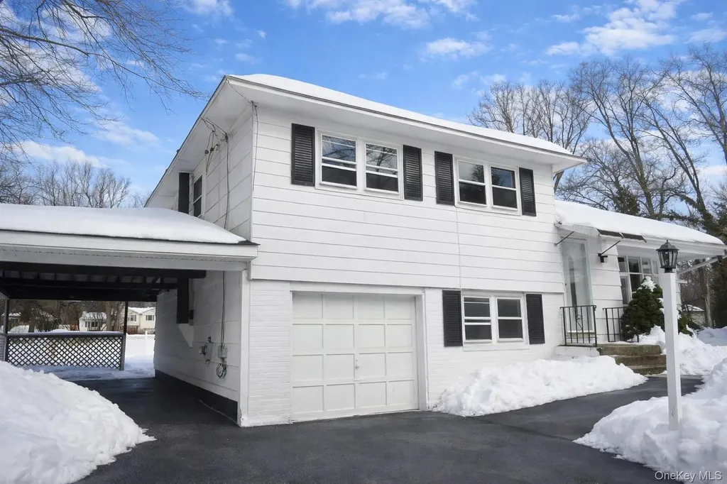 10 Lori Street Poughkeepsie NY 12603