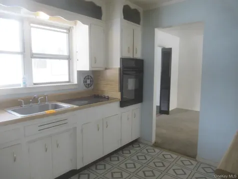 10 Lori Street Poughkeepsie NY 12603