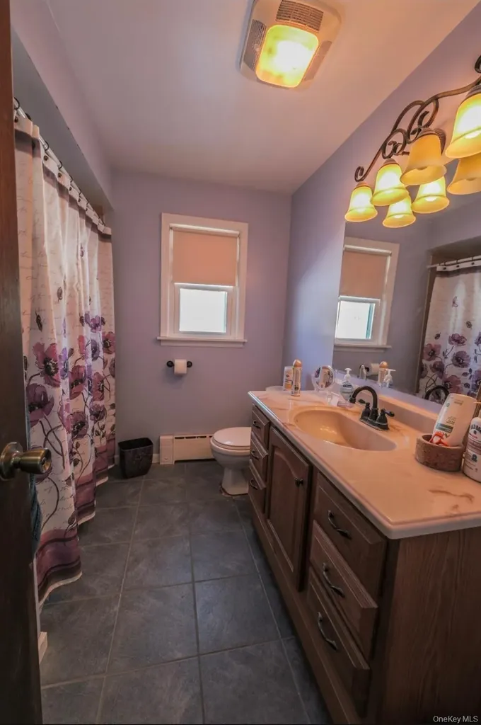 40 Bates Lane Wallkill NY 12589