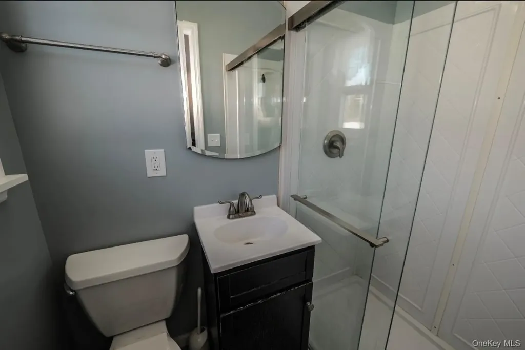 40 Bates Lane Wallkill NY 12589