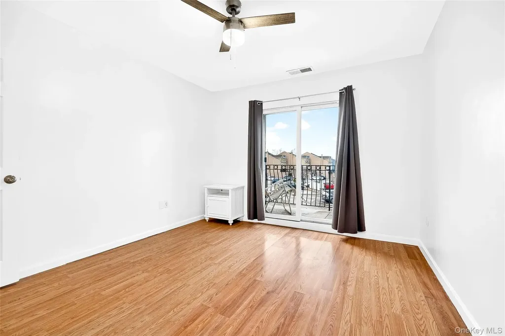 1432 Outlook Avenue Bronx NY 10465