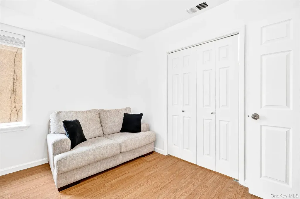 1432 Outlook Avenue Bronx NY 10465