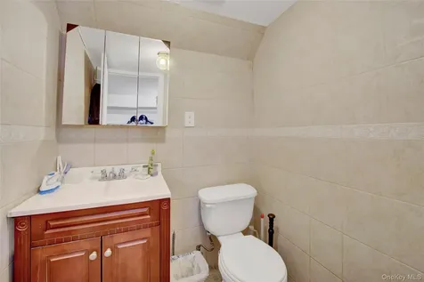 25103 Union Turnpike Bellerose NY 11426
