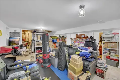 25103 Union Turnpike Bellerose NY 11426