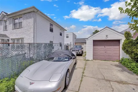 25103 Union Turnpike Bellerose NY 11426